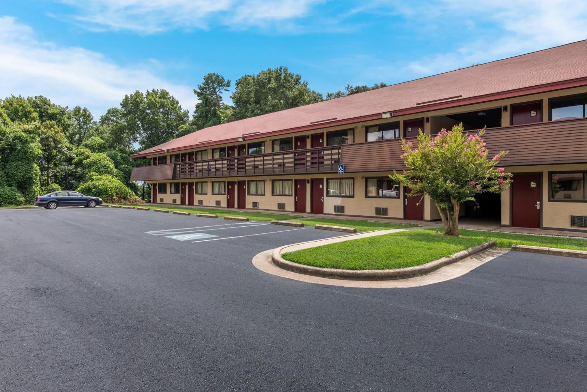 Red Roof Inn היקורי מראה חיצוני תמונה