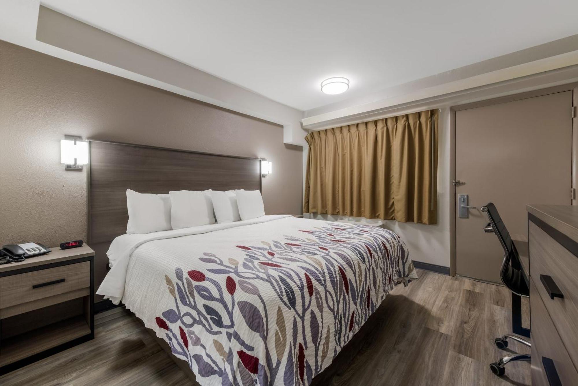 Red Roof Inn היקורי מראה חיצוני תמונה