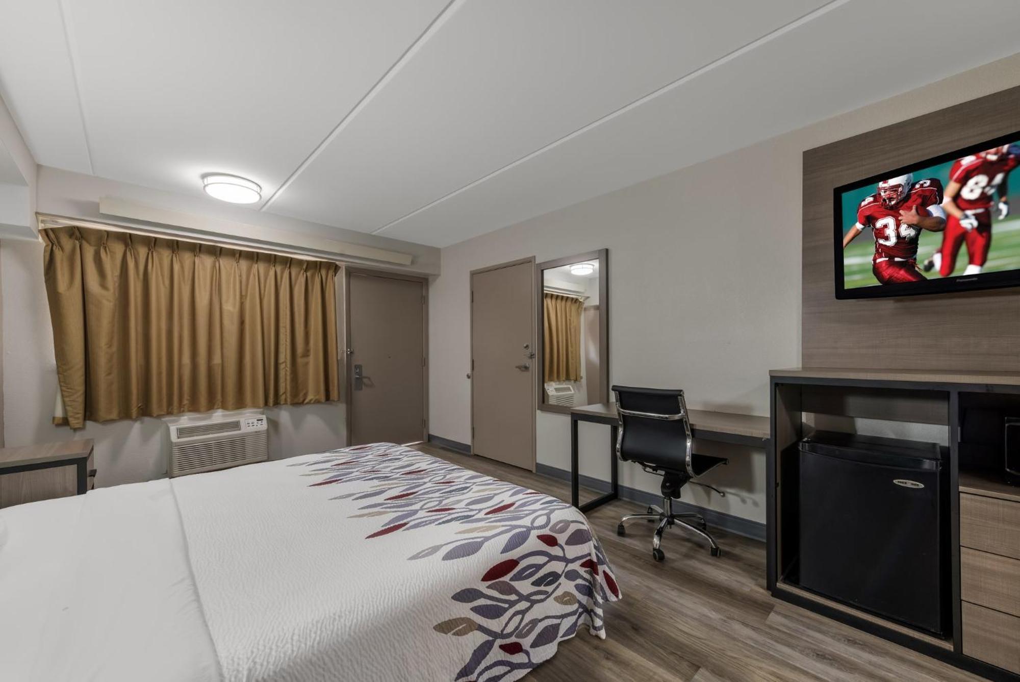 Red Roof Inn היקורי מראה חיצוני תמונה
