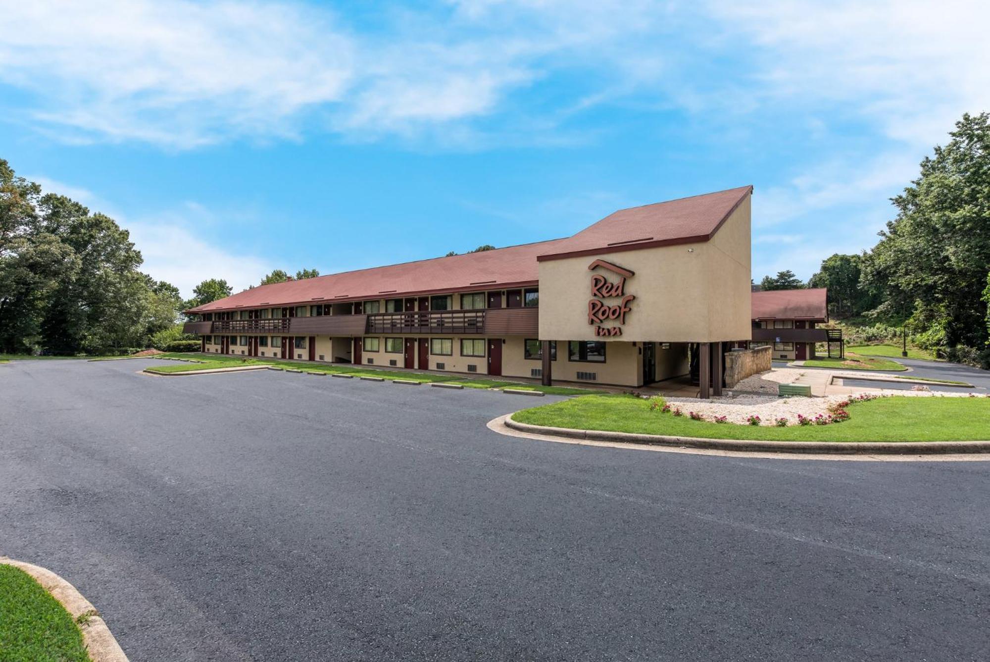 Red Roof Inn היקורי מראה חיצוני תמונה