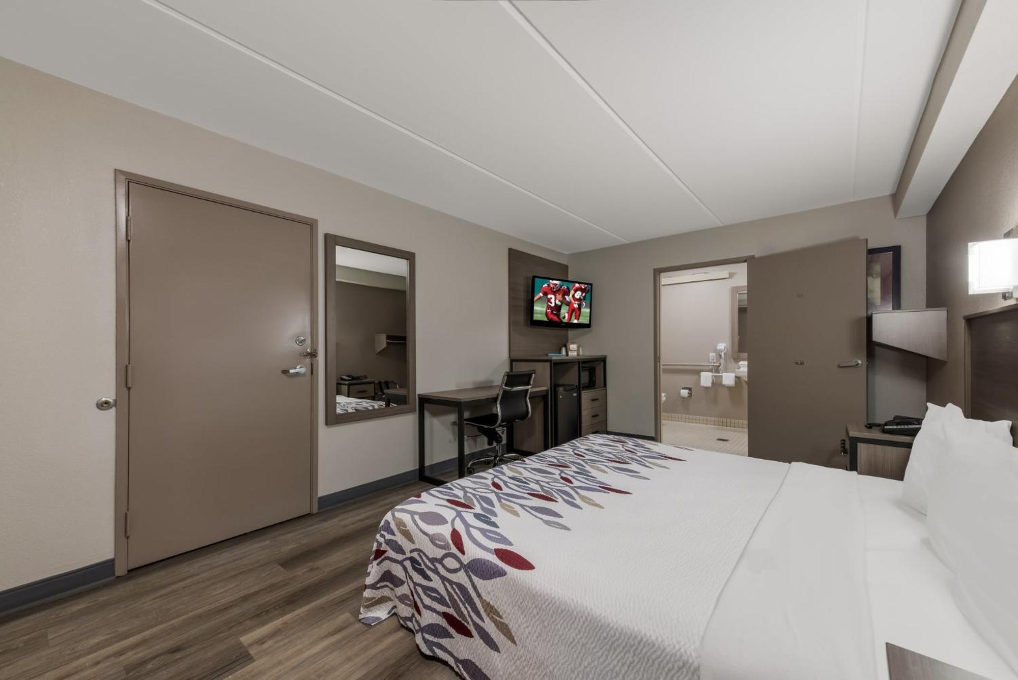 Red Roof Inn היקורי מראה חיצוני תמונה